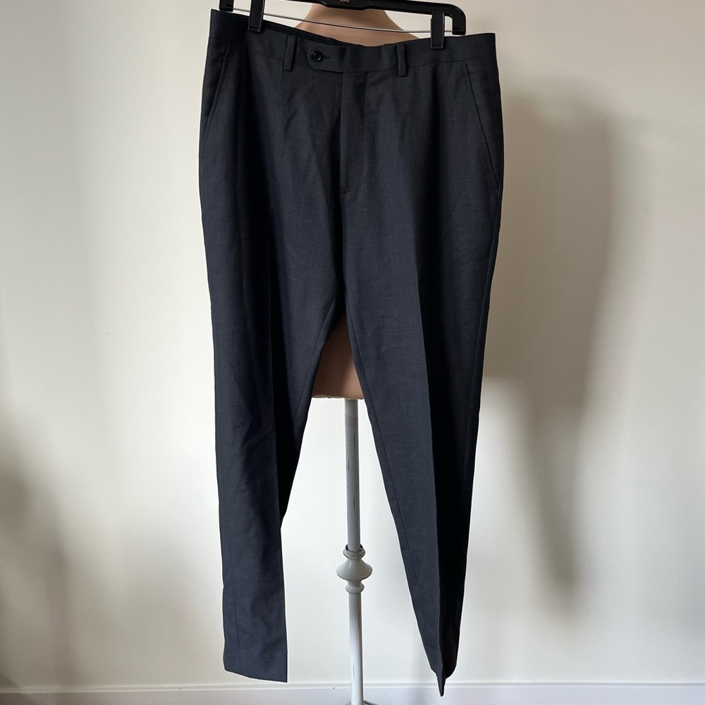 Indochino Grey Wool Mid Rise Formal Straight Leg Dress Pants EUC Size 34